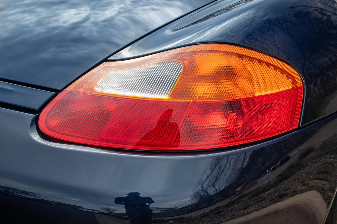 2000 Porsche 986 Boxster - Image 28 of 31