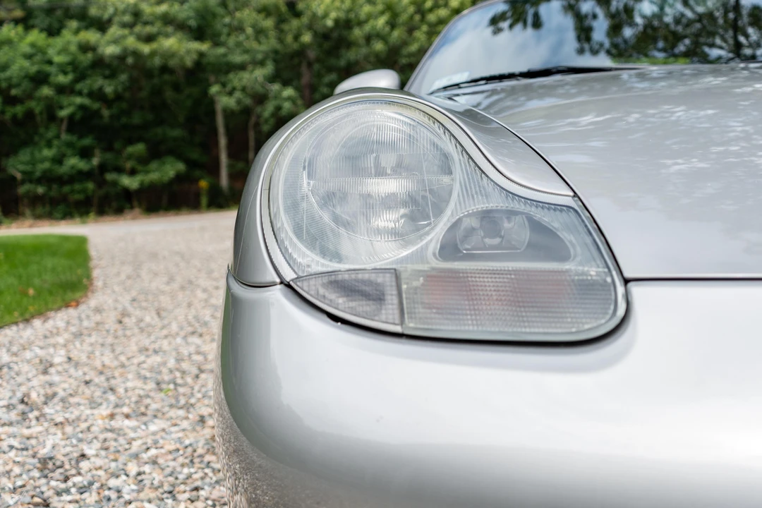 2000 Porsche 986 Boxster - Image 17 of 31