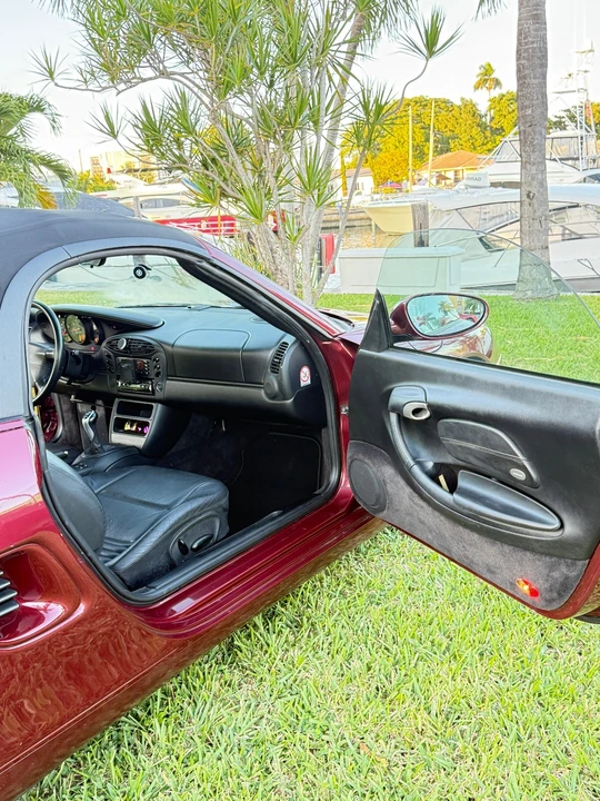 2000 Porsche 986 Boxster - Image 14 of 15