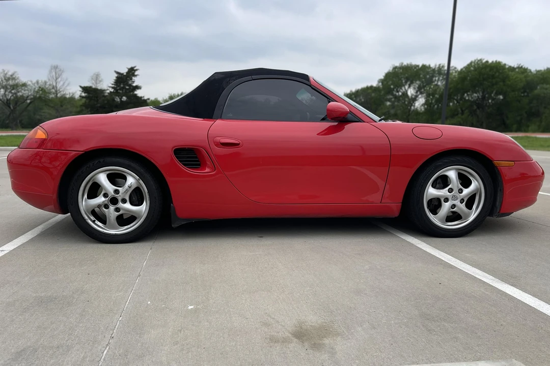 2000 Porsche 986 Boxster - Image 3 of 31