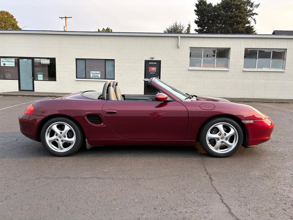 2000 Porsche 986 Boxster - Image 14 of 31