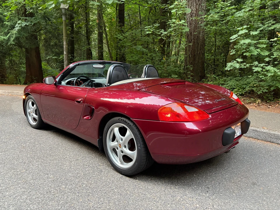 2000 Porsche 986 Boxster - Image 11 of 31