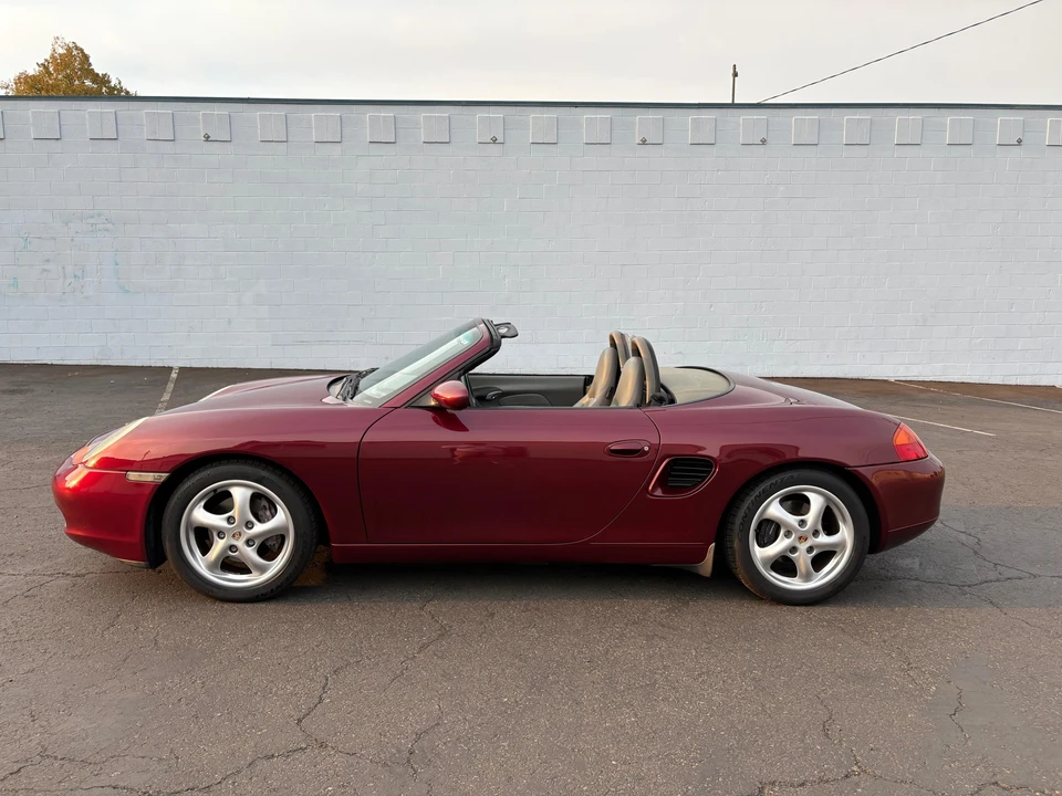 2000 Porsche 986 Boxster - Image 10 of 31