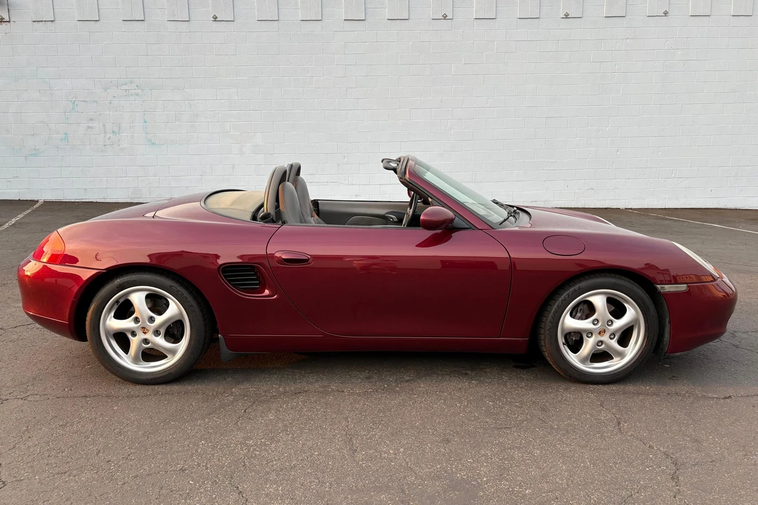 2000 Porsche 986 Boxster - Image 3 of 31