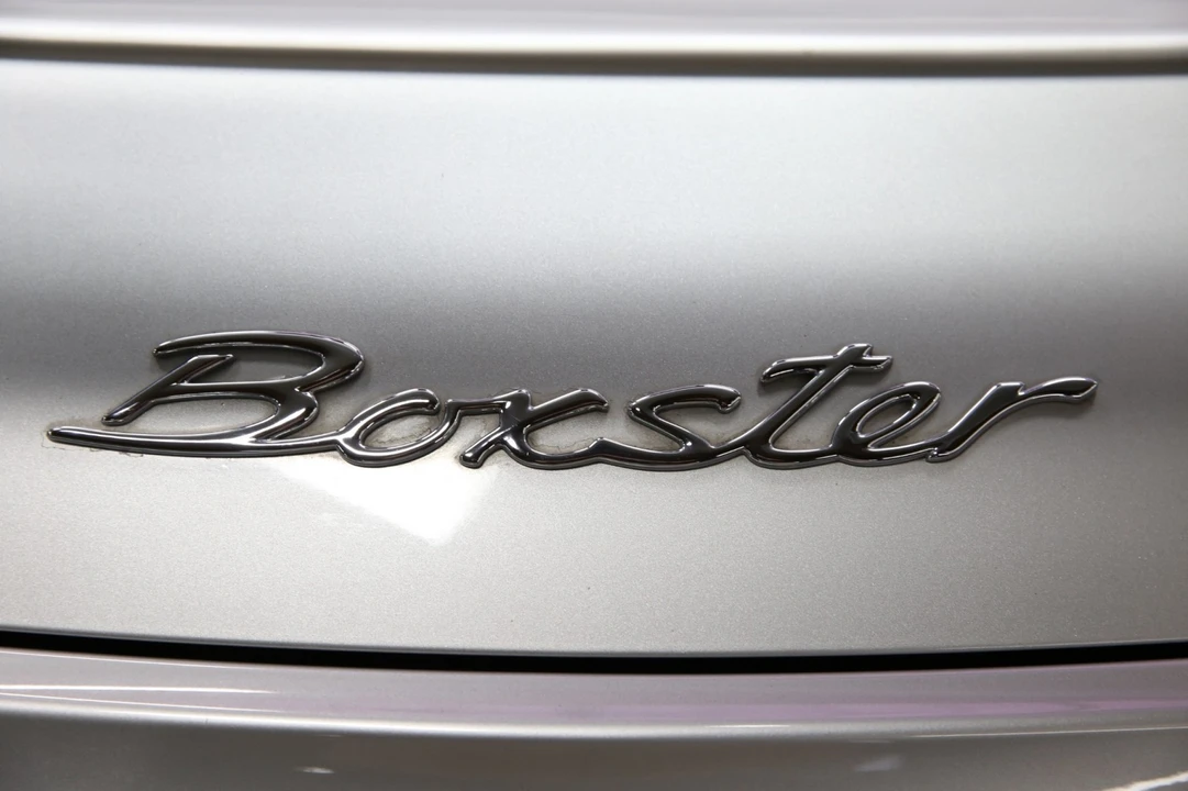 2000 Porsche 986 Boxster - Image 6 of 31