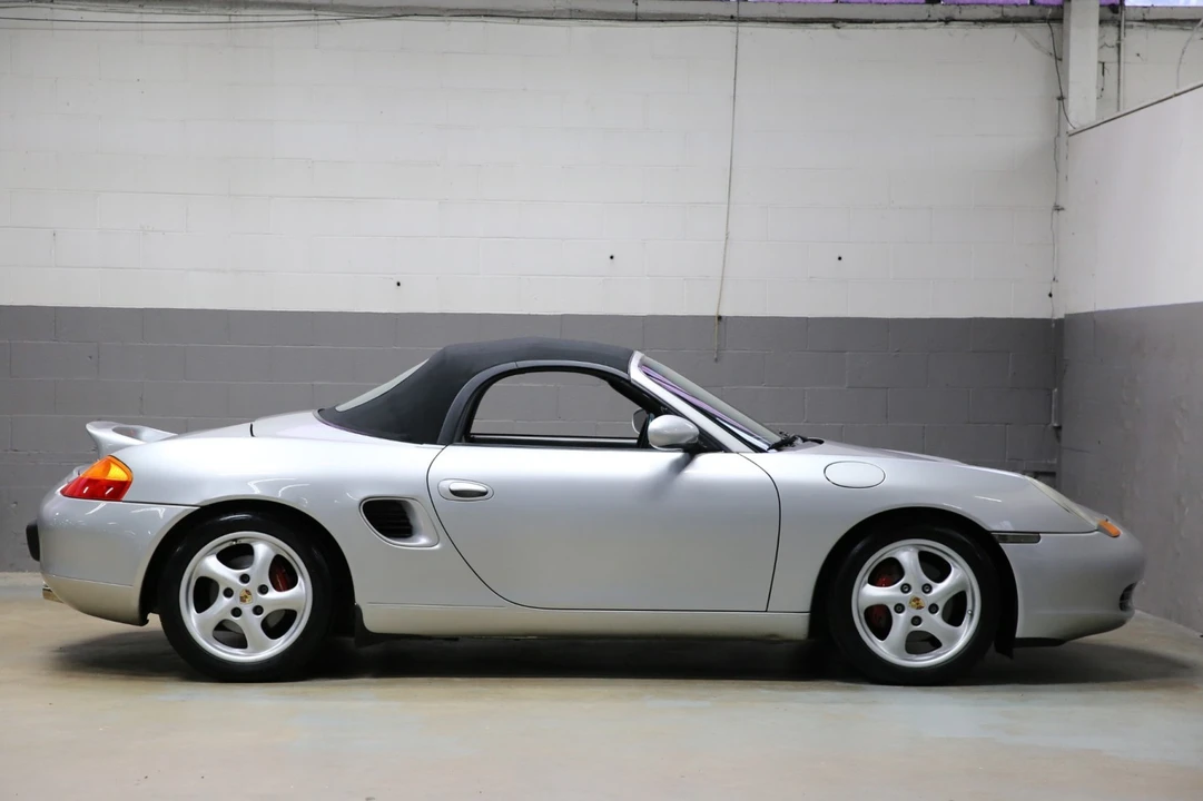 2000 Porsche 986 Boxster - Image 15 of 31