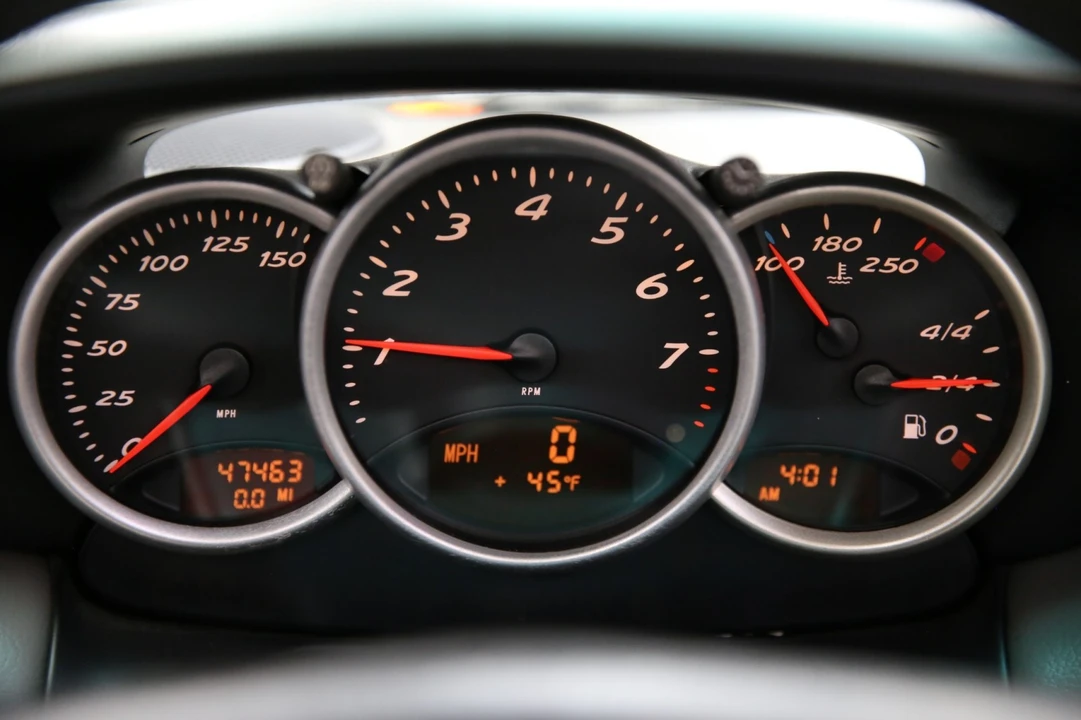 2000 Porsche 986 Boxster - Image 25 of 31