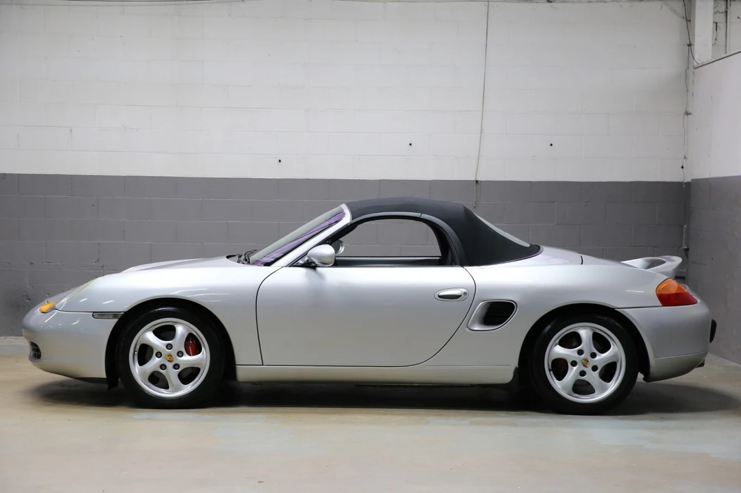 2000 Porsche 986 Boxster - Image 13 of 31