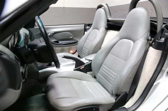 2000 Porsche 986 Boxster - Image 10 of 21