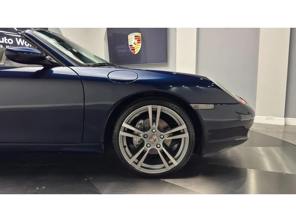 2000 Porsche 986 Boxster - Image 11 of 31