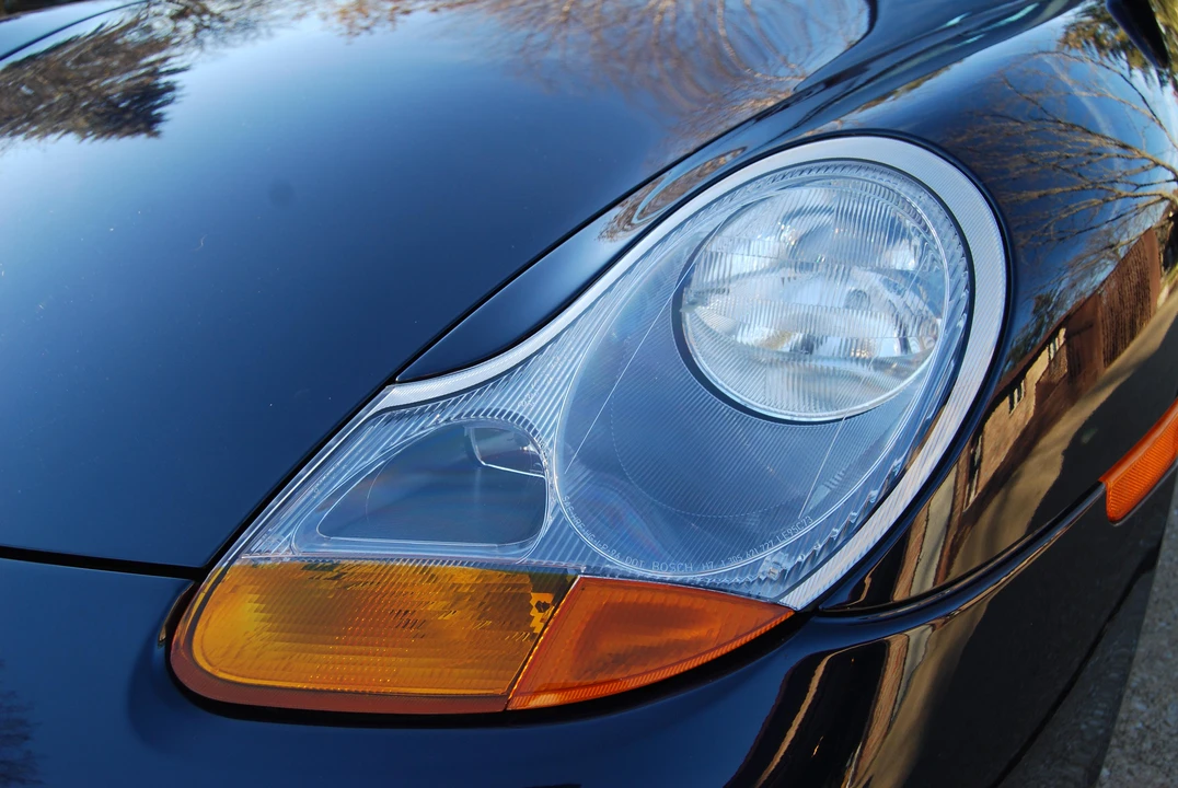 2000 Porsche 986 Boxster - Image 15 of 31