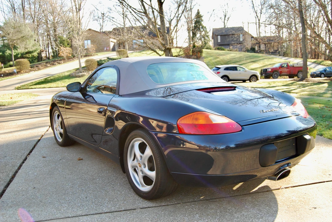 2000 Porsche 986 Boxster - Image 8 of 31