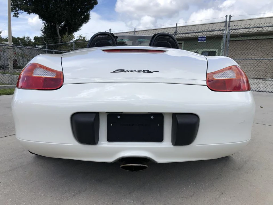 2000 Porsche 986 Boxster - Image 5 of 31