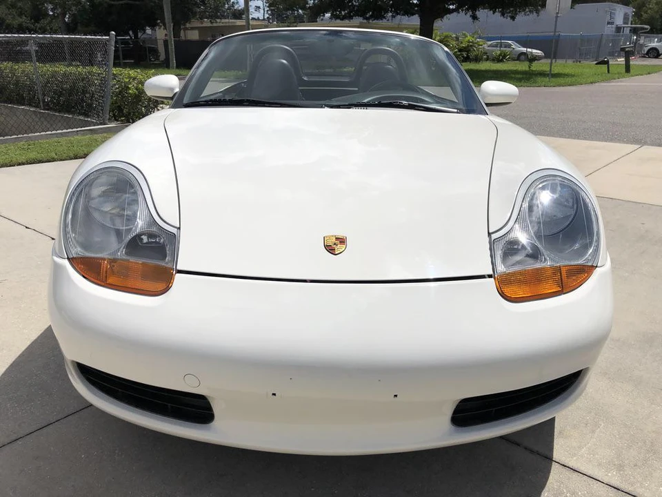 2000 Porsche 986 Boxster - Image 6 of 31