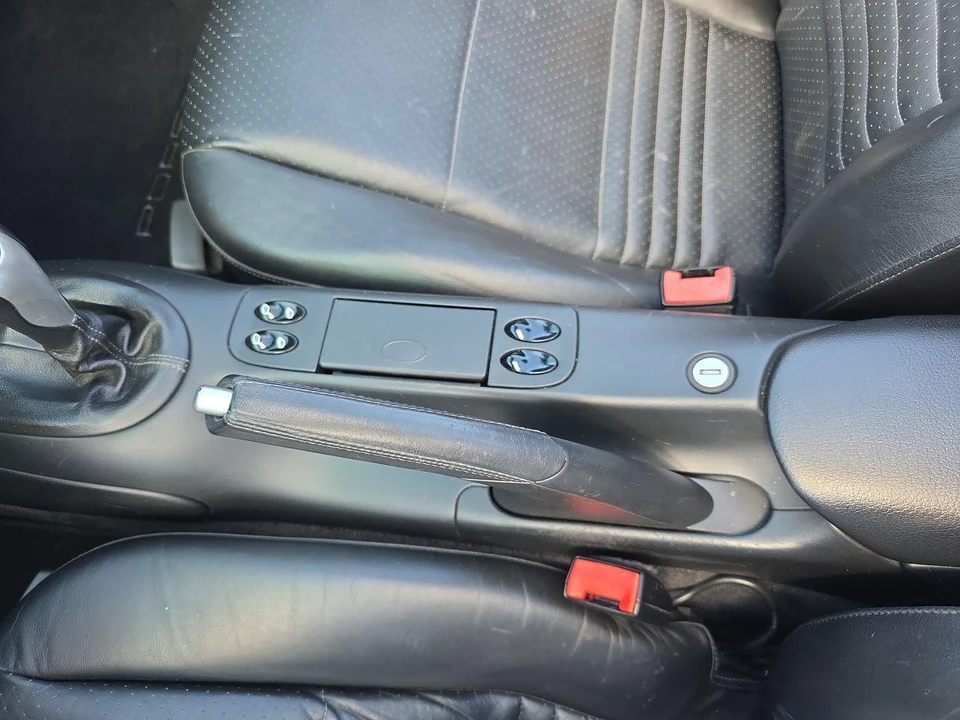 2000 Porsche 986 Boxster - Image 26 of 31