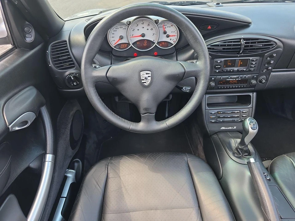 2000 Porsche 986 Boxster - Image 6 of 31