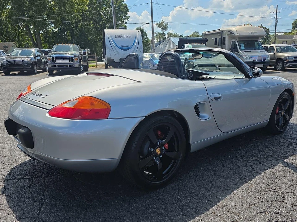 2000 Porsche 986 Boxster - Image 2 of 31