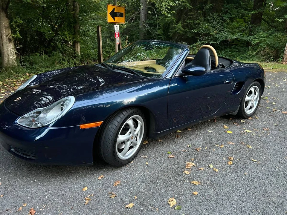 2000 Porsche 986 Boxster - Image 9 of 24