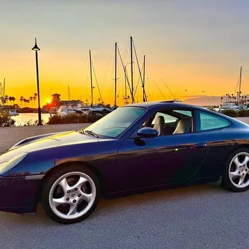 2000 Porsche 911 Carrera Coupe