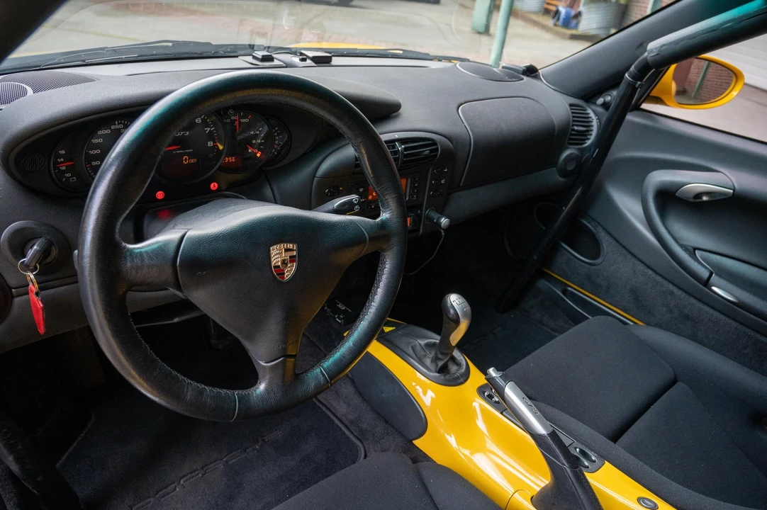 2000 Porsche 996 GT3 - Image 14 of 31