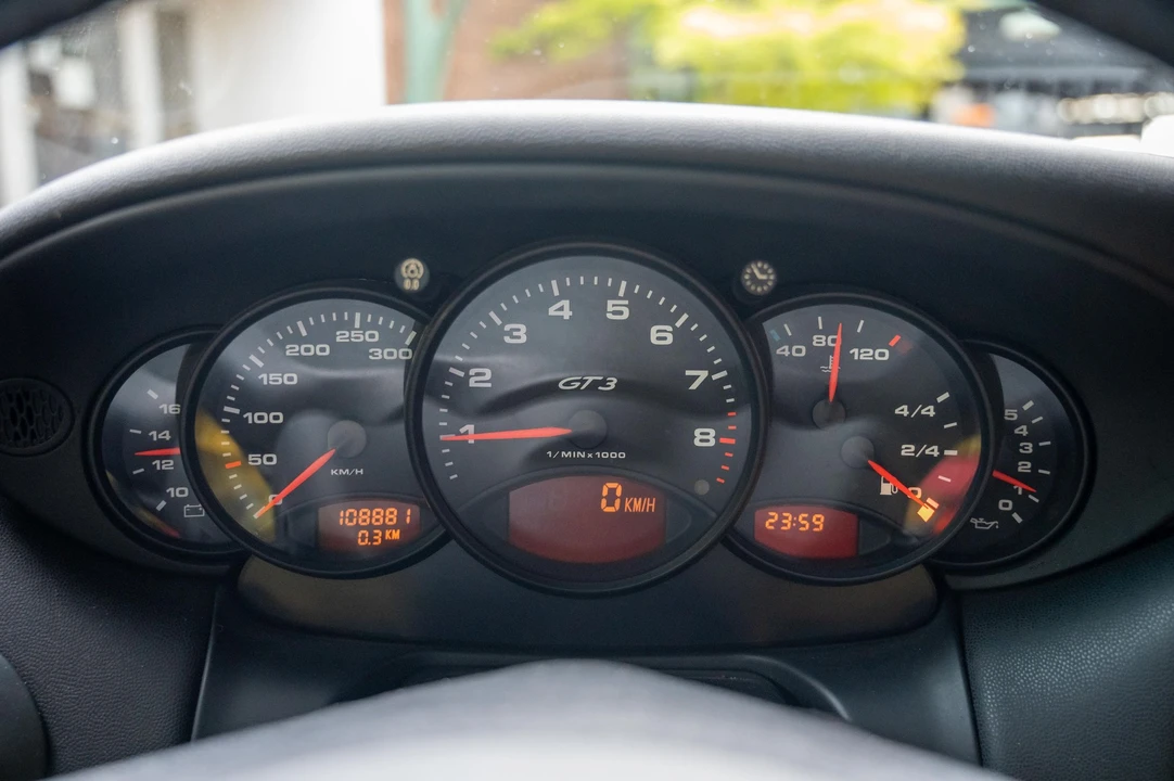 2000 Porsche 996 GT3 - Image 16 of 31