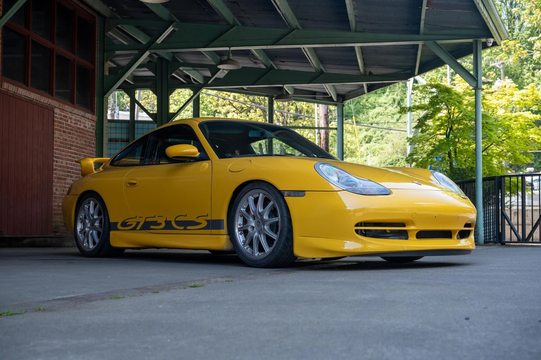 2000 Porsche 996 GT3 - Image 2 of 31