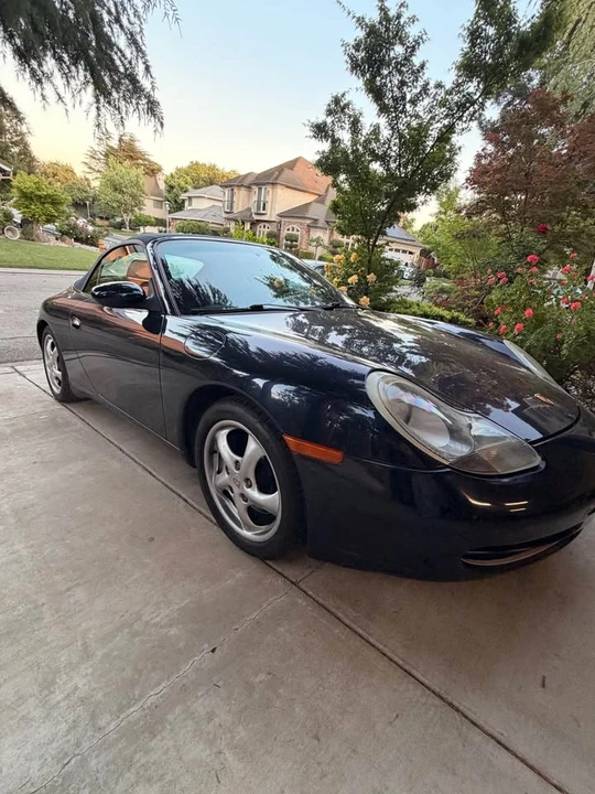 2000 Porsche Carrera GT - Image 2 of 10
