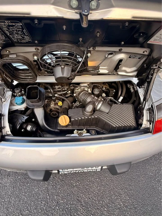 2000 Porsche Carrera GT - Image 10 of 11