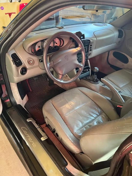 2000 Porsche 996 Carrera - Image 8 of 10