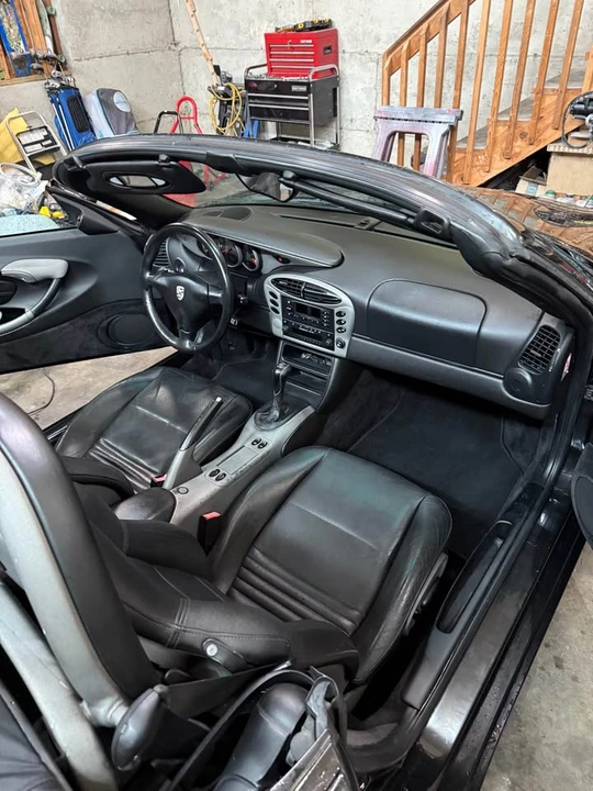 2000 Porsche 986 Boxster - Image 6 of 10