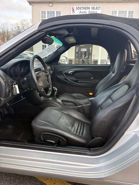 2000 Porsche 986 Boxster - Image 11 of 15
