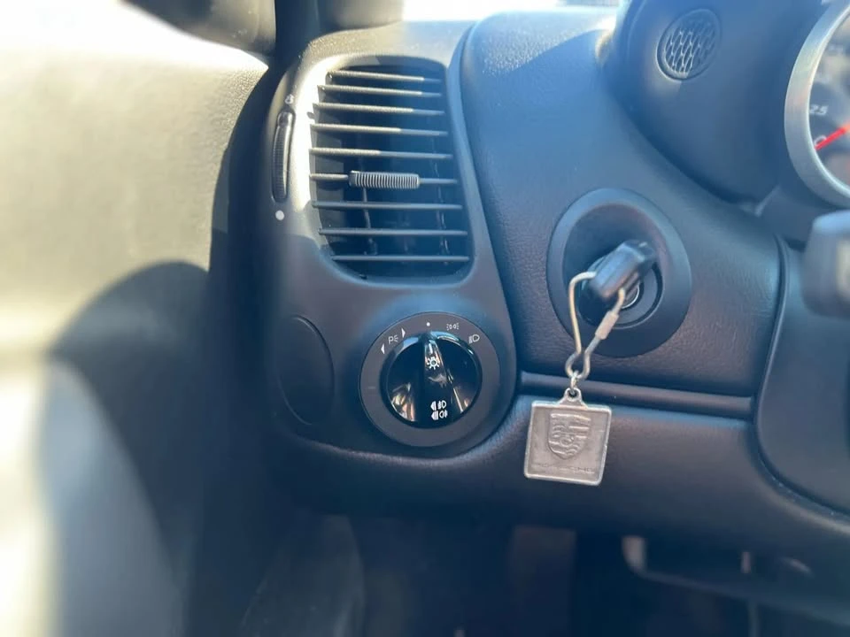 2000 Porsche 986 Boxster - Image 16 of 18