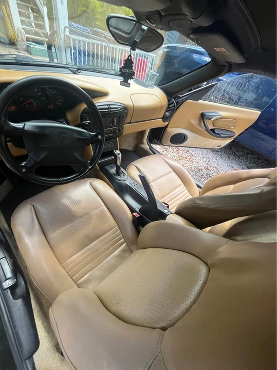 2000 Porsche 986 Boxster - Image 15 of 20