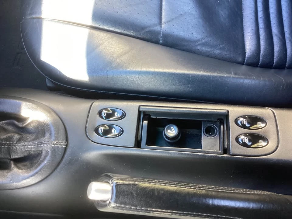 2000 Porsche 986 Boxster - Image 4 of 9