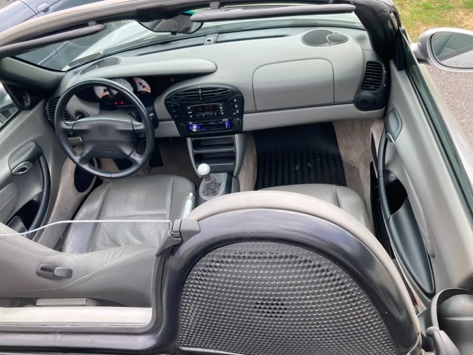 2000 Porsche 986 Boxster - Image 13 of 14