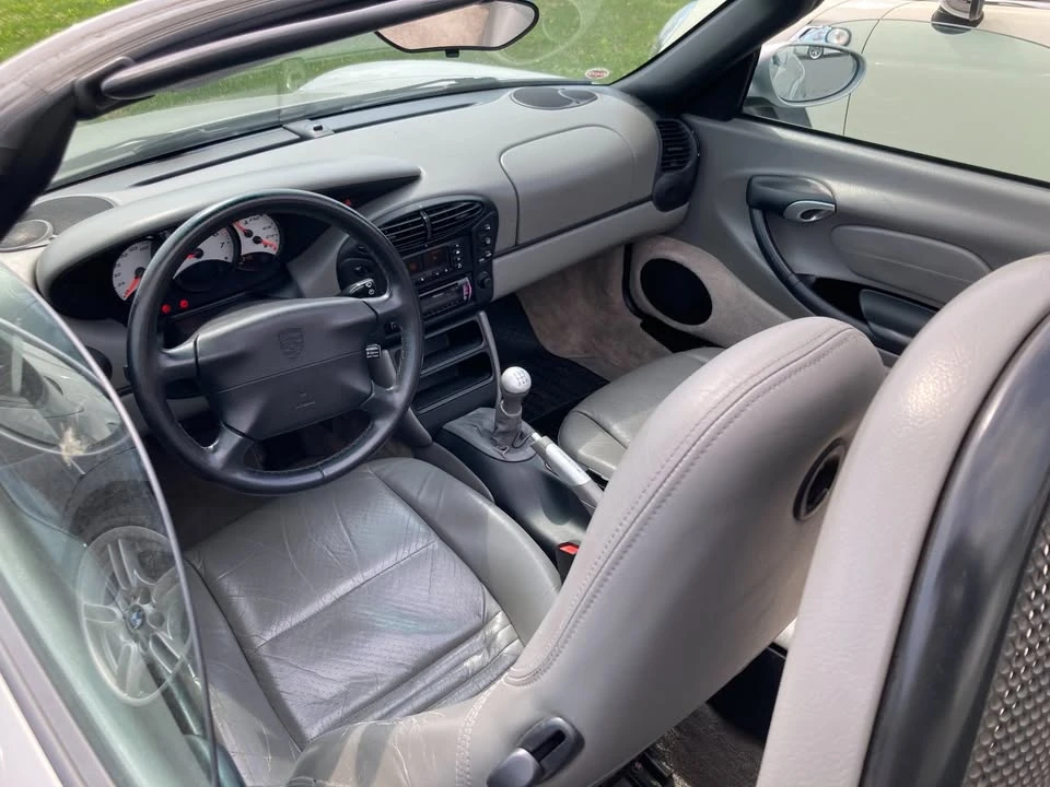 2000 Porsche 986 Boxster - Image 10 of 14