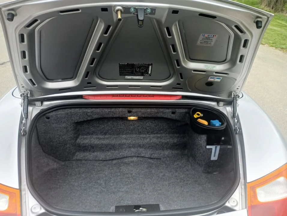 2000 Porsche 986 Boxster - Image 14 of 16