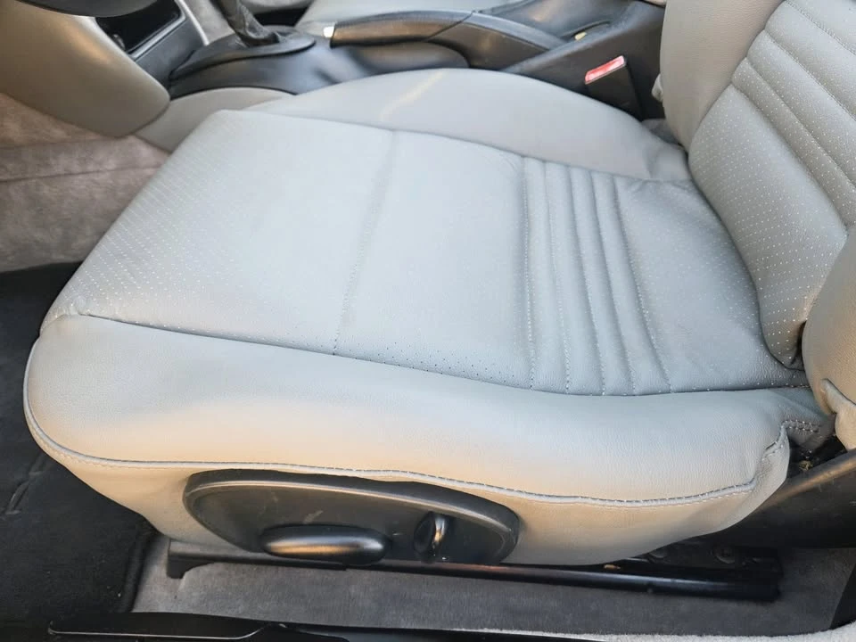 2000 Porsche 986 Boxster - Image 8 of 17