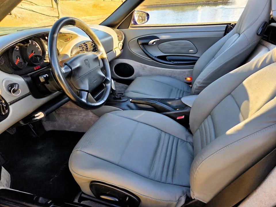 2000 Porsche 986 Boxster - Image 7 of 17