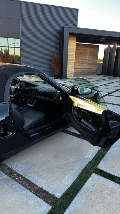 2000 Porsche 986 Boxster - Image 16 of 20