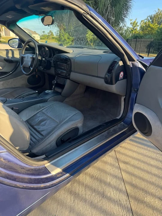 2000 Porsche 986 Boxster - Image 8 of 9