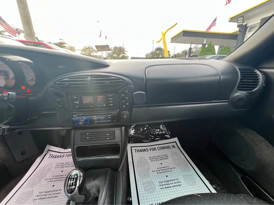 2000 Porsche 986 Boxster - Image 11 of 13