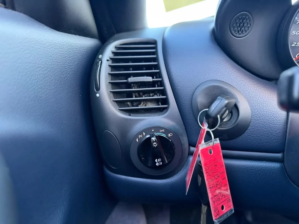 2000 Porsche 986 Boxster - Image 11 of 11