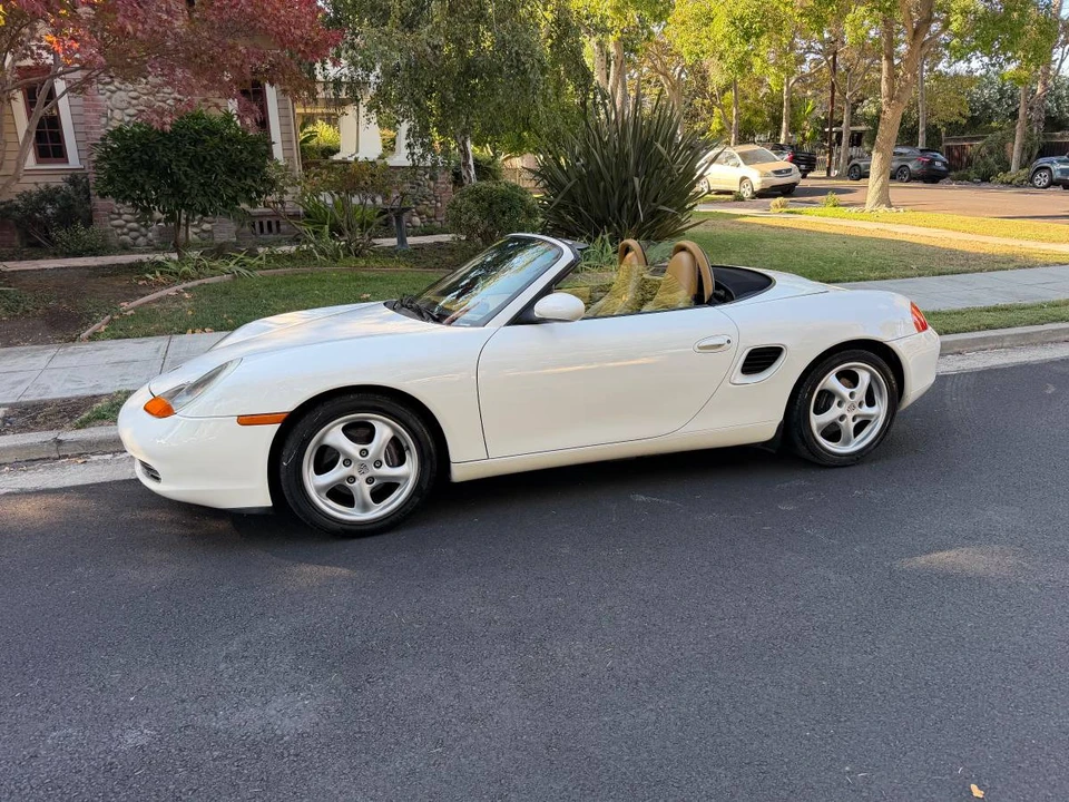2000 Porsche 986 Boxster - Image 2 of 19