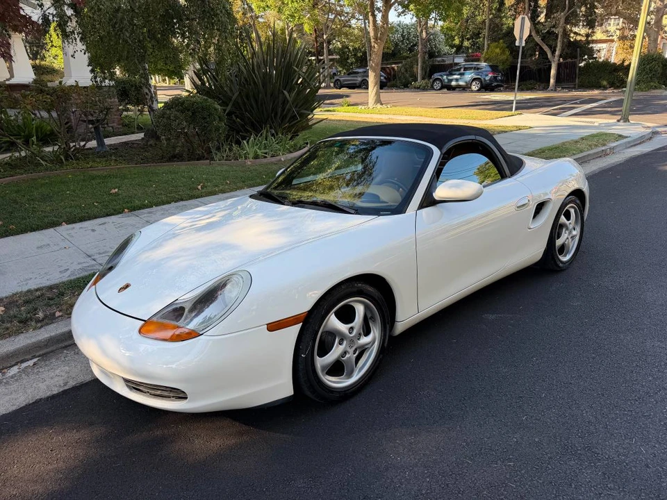 2000 Porsche 986 Boxster - Image 7 of 19