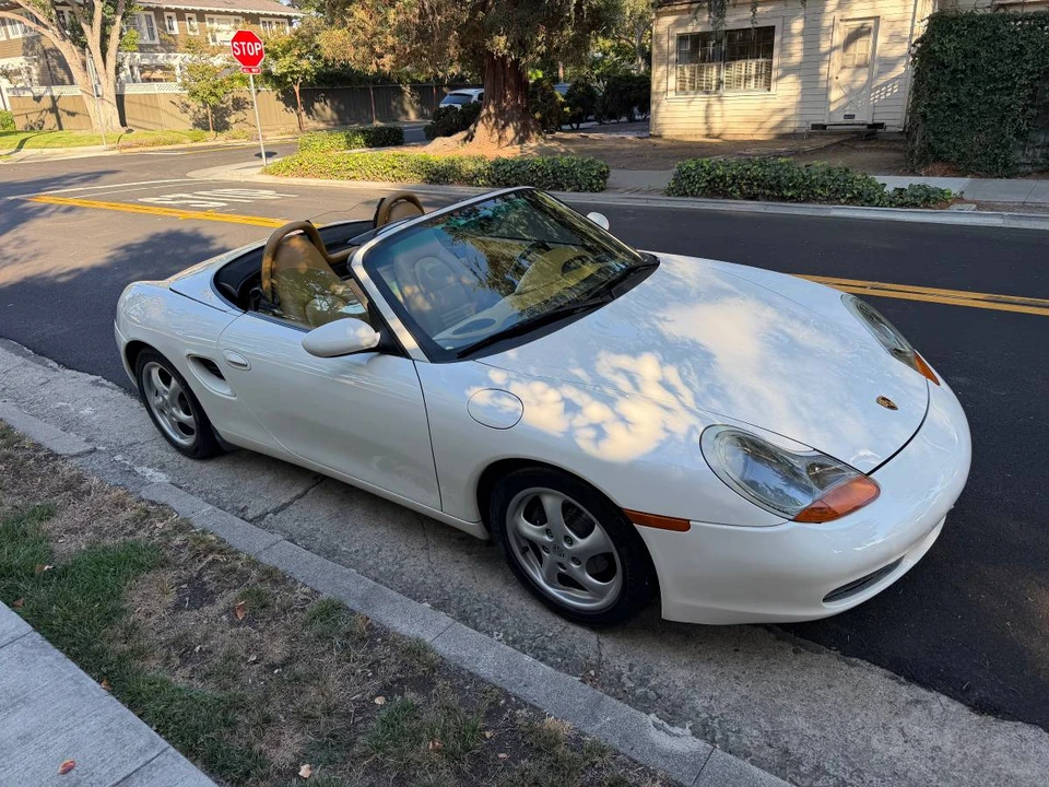 2000 Porsche 986 Boxster - Image 6 of 19