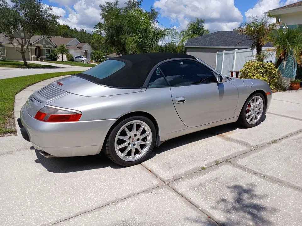 2000 Porsche Carrera GT - Image 2 of 7