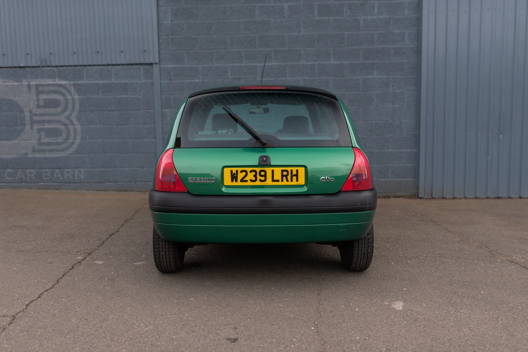 2000 Renault Clio 2nd Gen - Image 6 of 31
