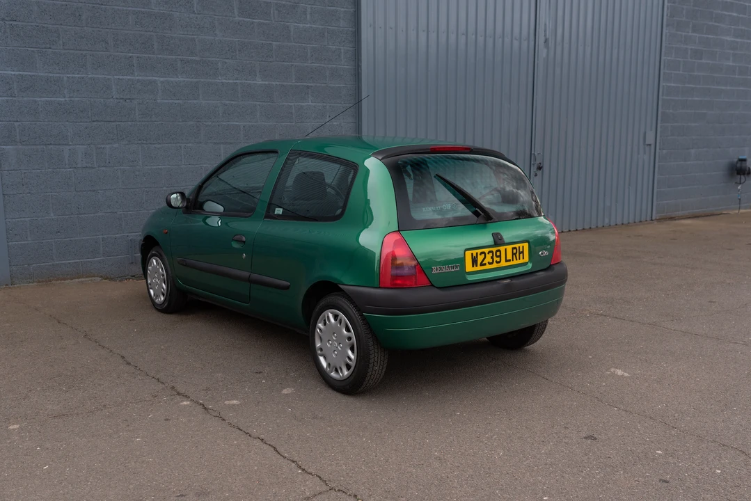2000 Renault Clio 2nd Gen - Image 14 of 31