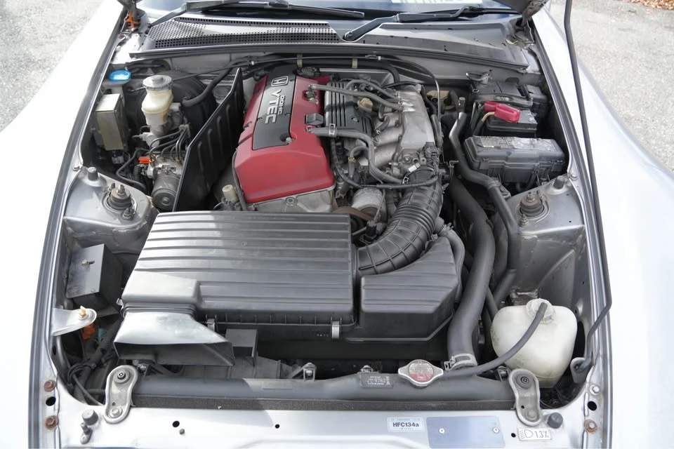 2000 Honda AP1 S2000 - Image 2 of 10
